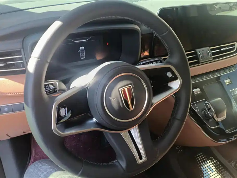 HONGQI HQ9 2024