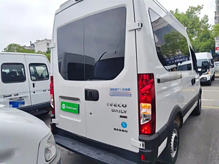 IVECO &#27431;&#32988;  2021 YEAR 2.0T MANUAL &# 2021