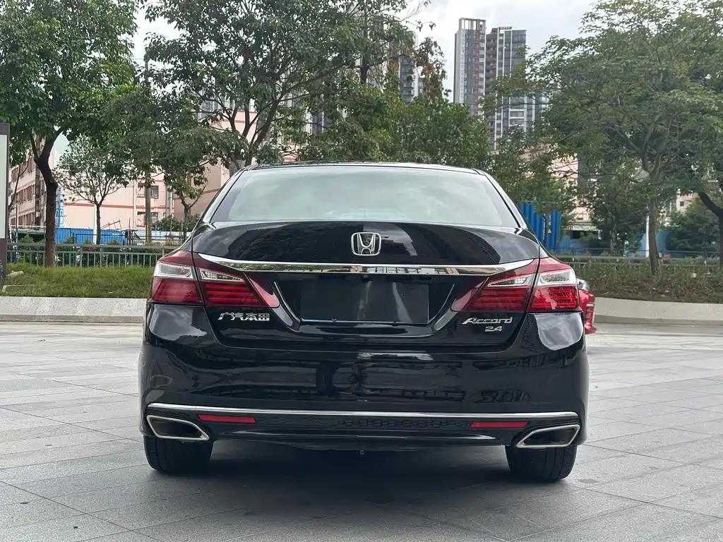 HONDA ACCORD 2018