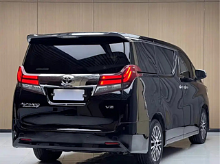 TOYOTA ALPHARD 2018