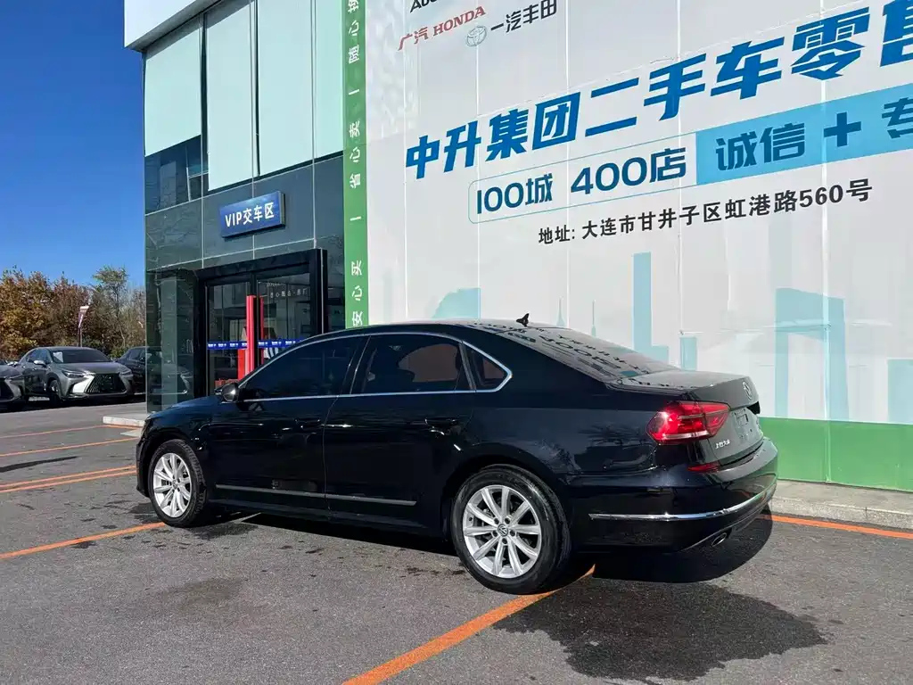 VOLKSWAGEN PASSAT 2019