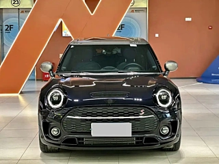 MINI CLUBMAN  2023