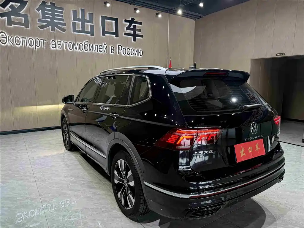 VOLKSWAGEN TIGUAN L 2022