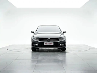 VOLKSWAGEN MAGOTAN 2025