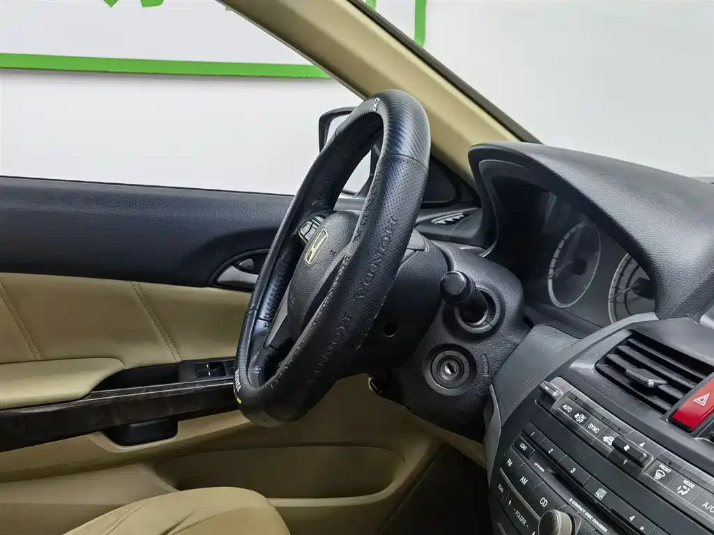 HONDA ACCORD 2010