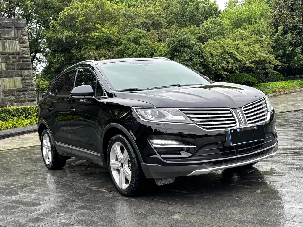 LINCOLN MKC 2017