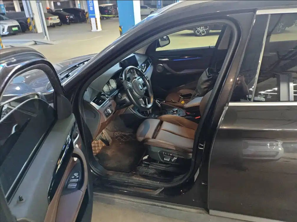 car slider