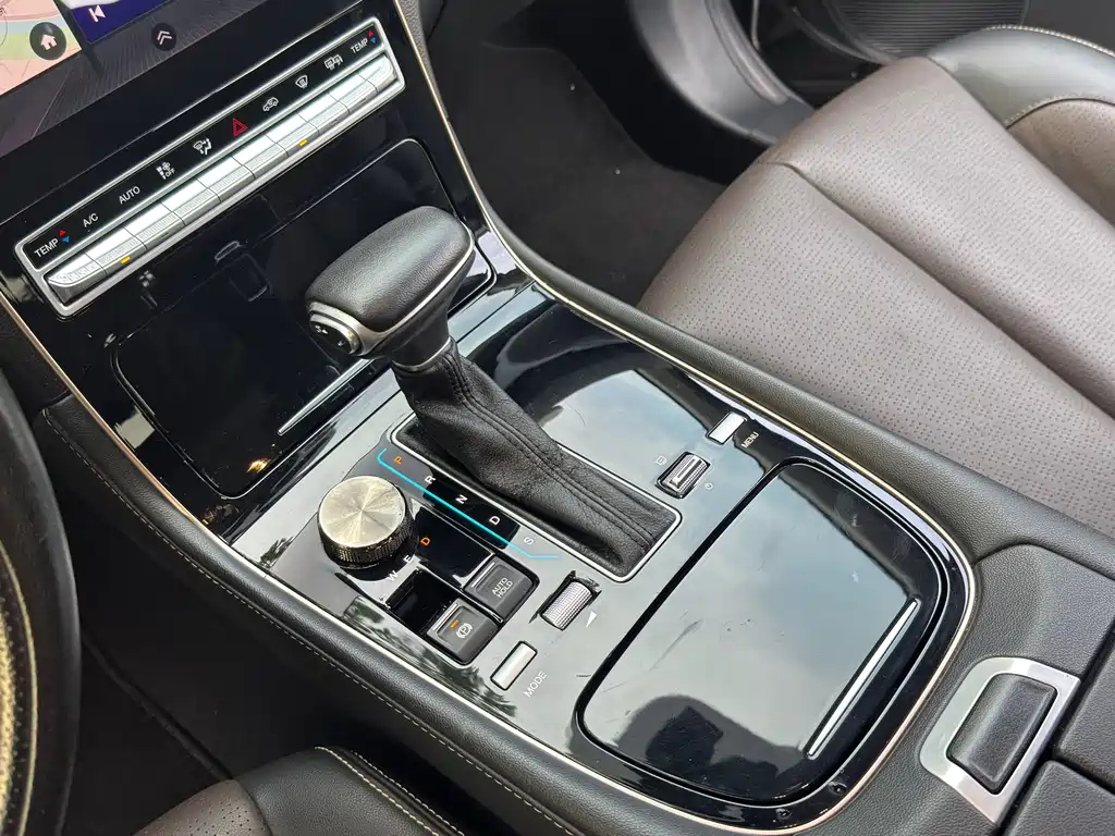TRUMPCHI GS5 2019