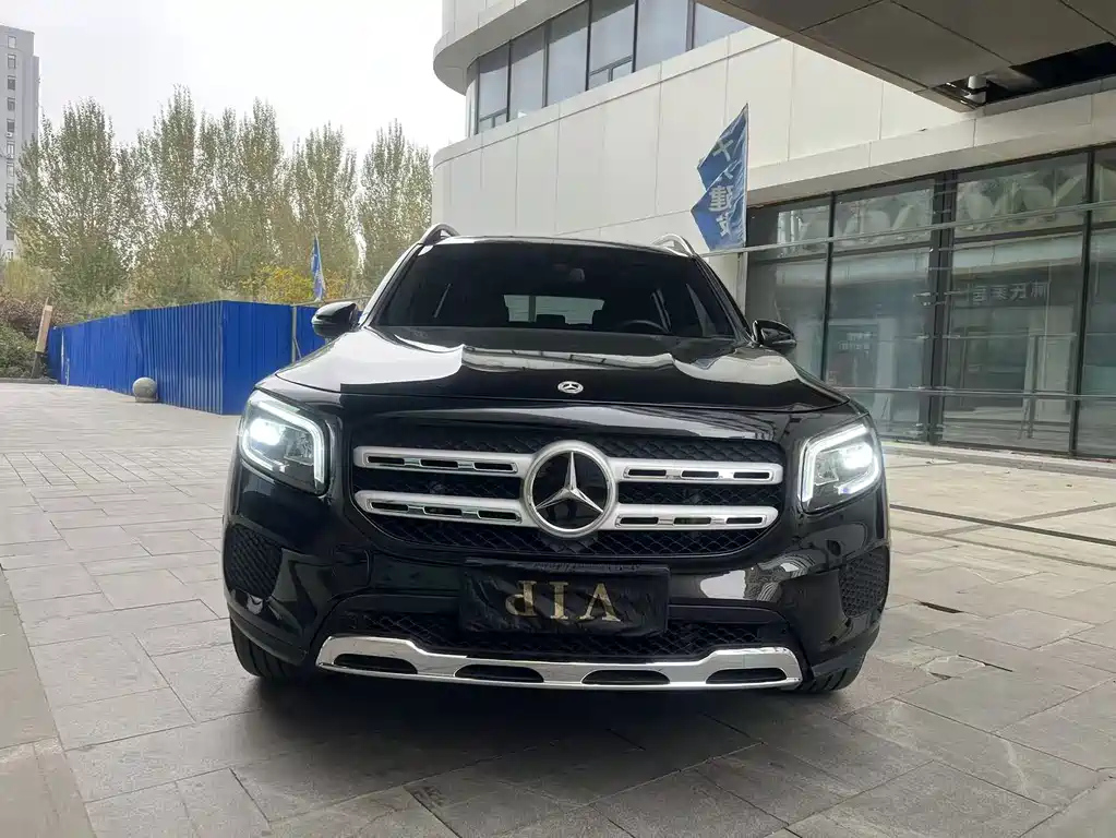 MERCEDES BENZ GLB 2022