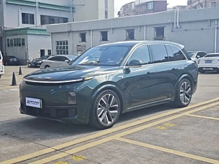 LI AUTO L8  2024 YEAR PRO 2024
