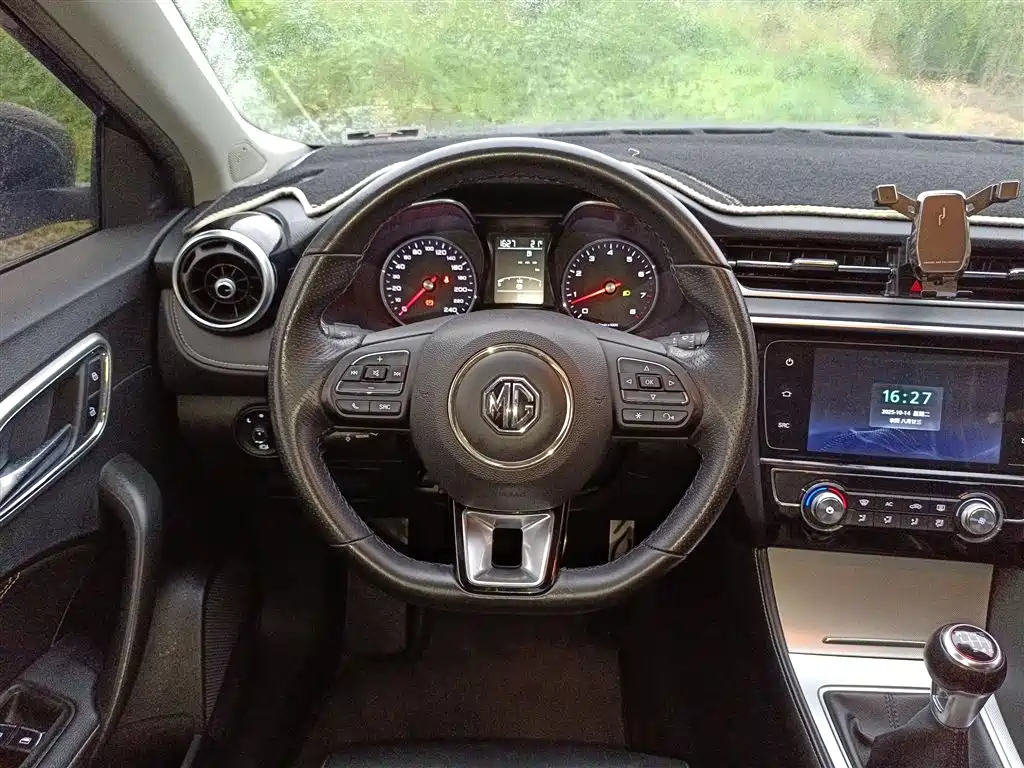 MG MG6 2018
