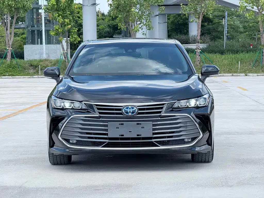 TOYOTA AVALON 2019