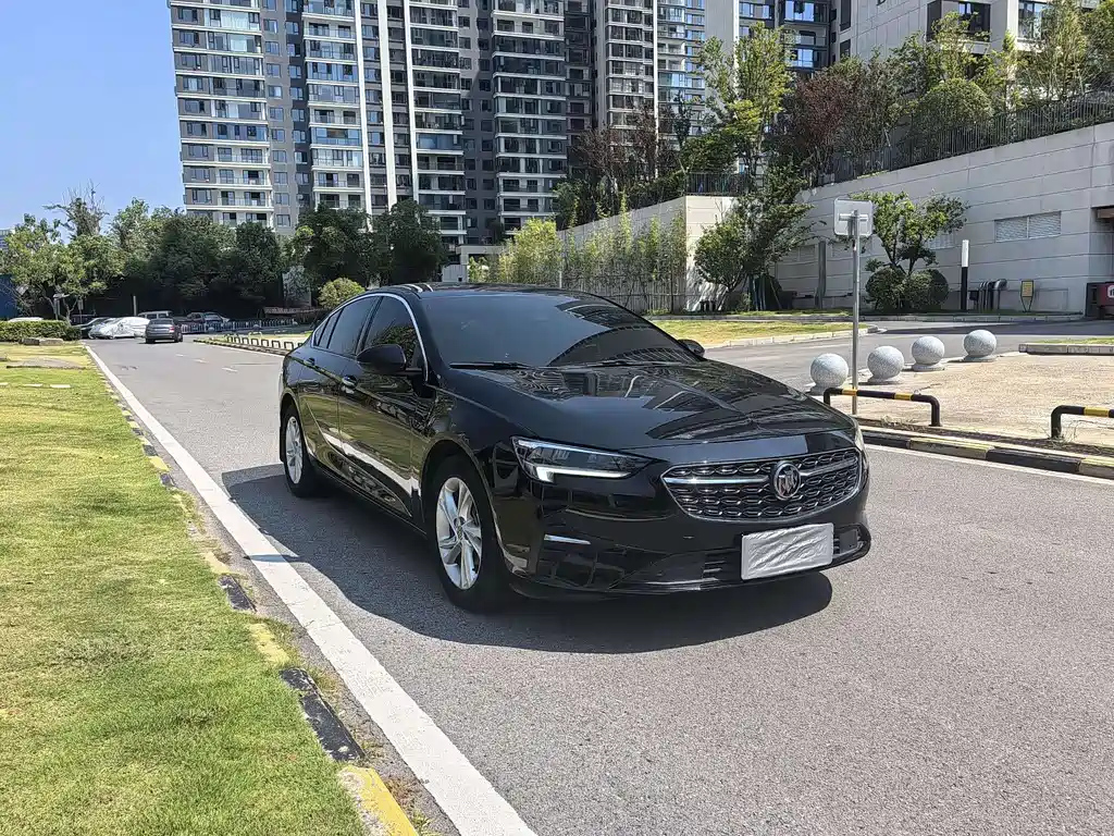 BUICK REGAL 2019