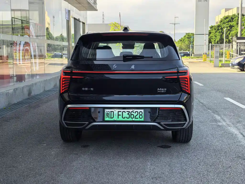 HONGQI HS3 PHEV 2024