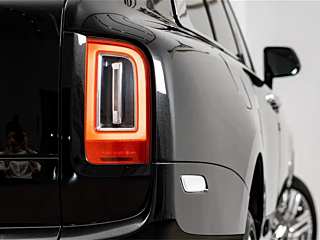 ROLLS ROYCE CULLINAN 2018 YEAR SEATS EDITION 2018