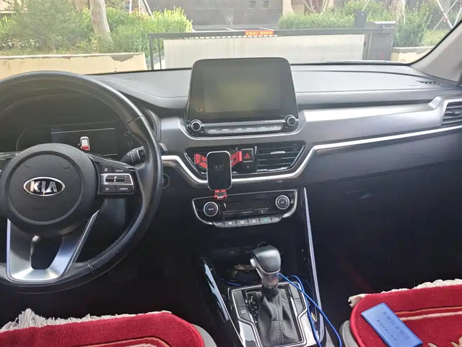 KIA SPORTAGE 2021