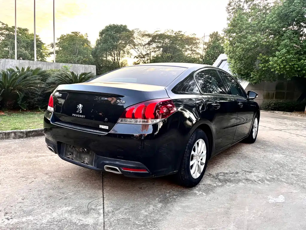 PEUGEOT 508 2017