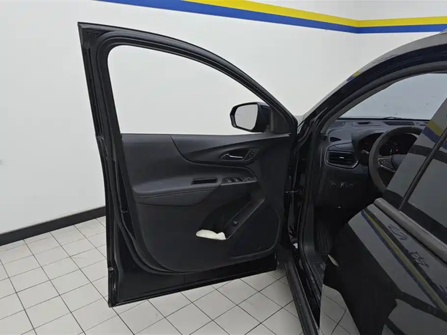 CHEVROLET EXPLORER 2021