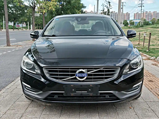 VOLVO S60 2015
