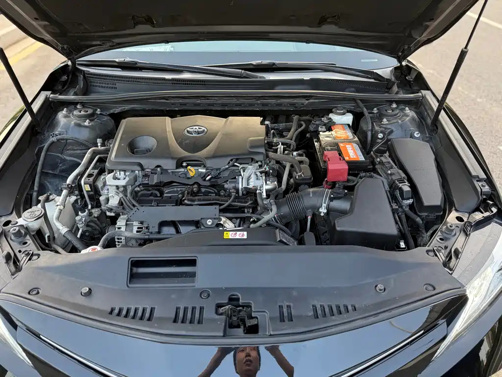 TOYOTA CAMRY 2018