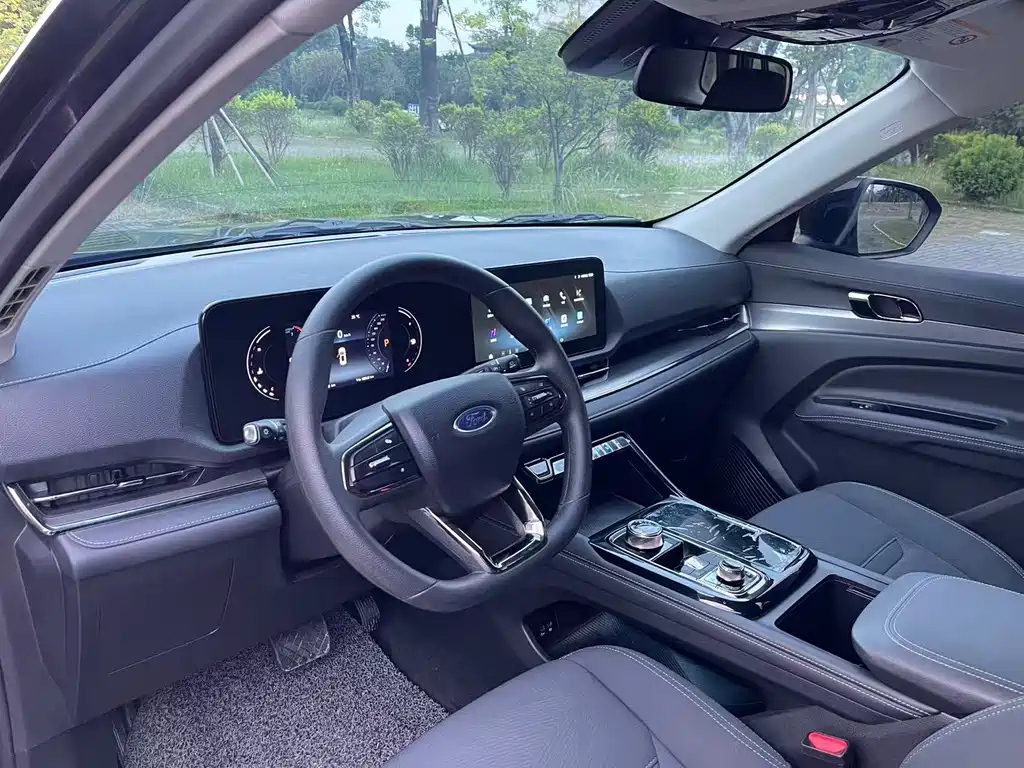 FORD EQUATOR SPORT 2024