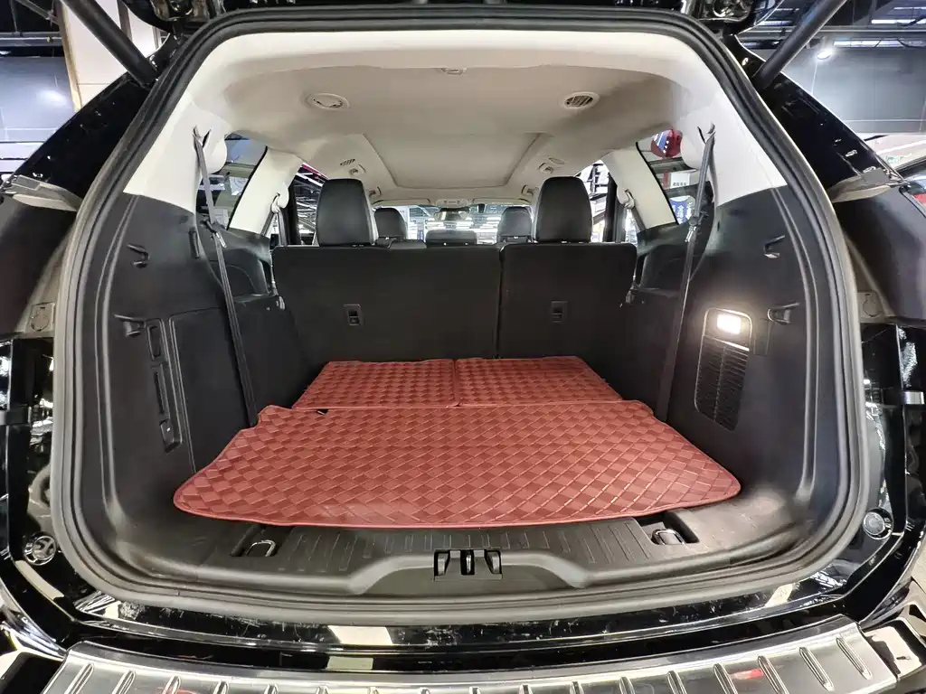 FORD EDGE 2021