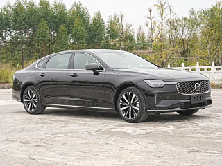 VOLVO S90 2025