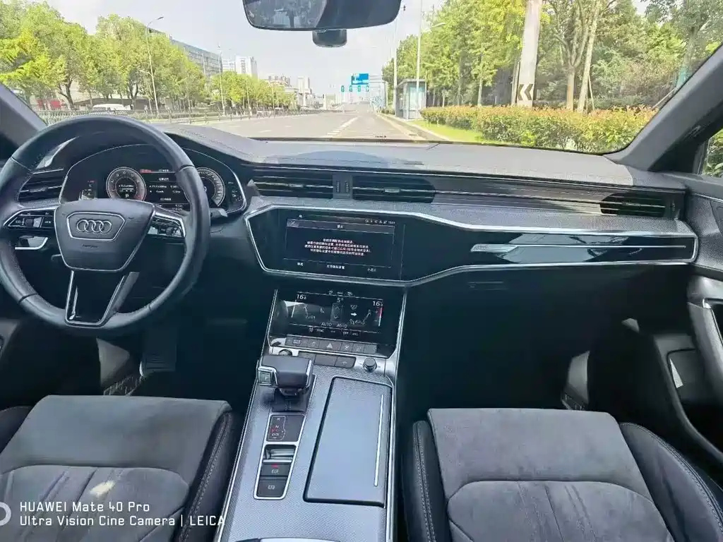 AUDI A6L 2021