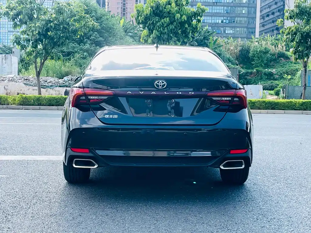 TOYOTA AVALON 2023