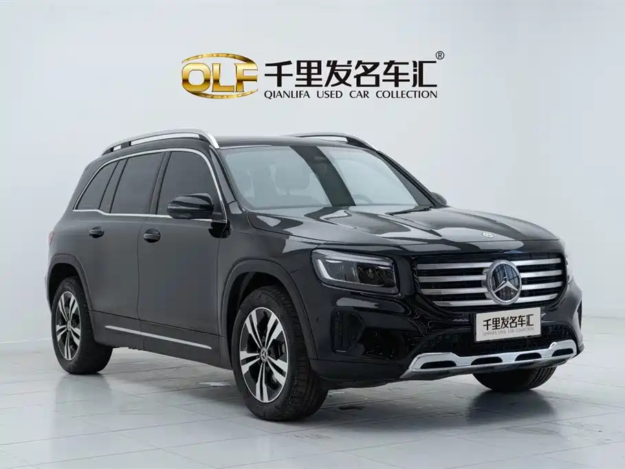 MERCEDES BENZ GLB 2024