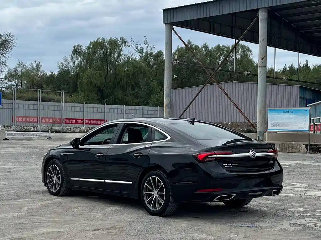 BUICK LACROSSE 2020