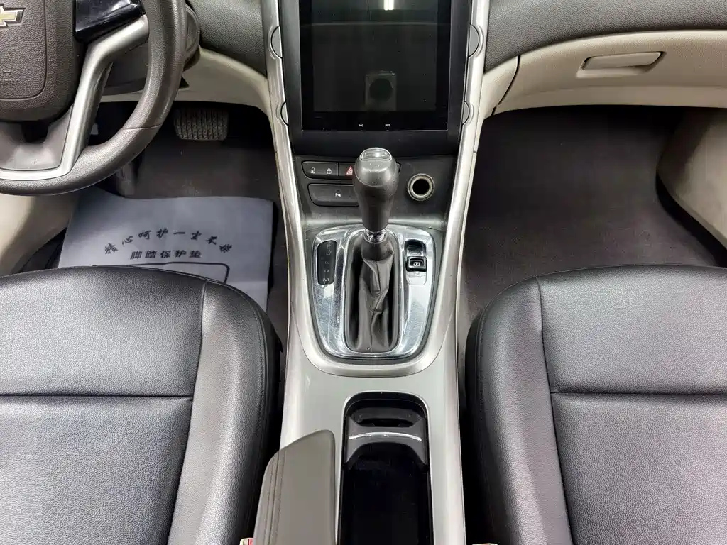 CHEVROLET MALIBU 2015