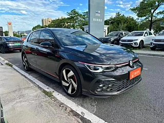VOLKSWAGEN GOLF GTI 2022