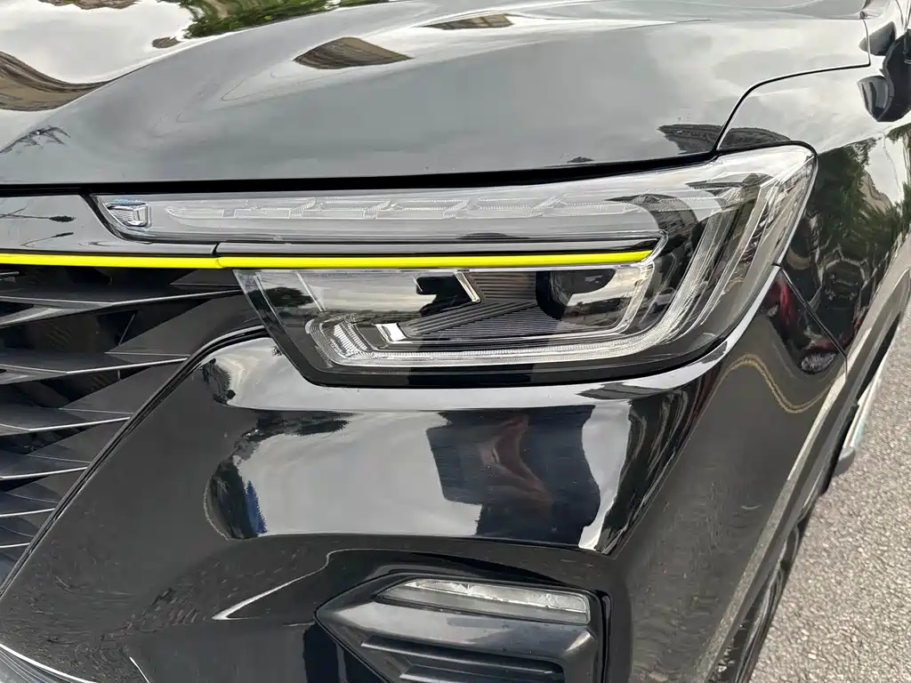 ROEWE RX5 2021