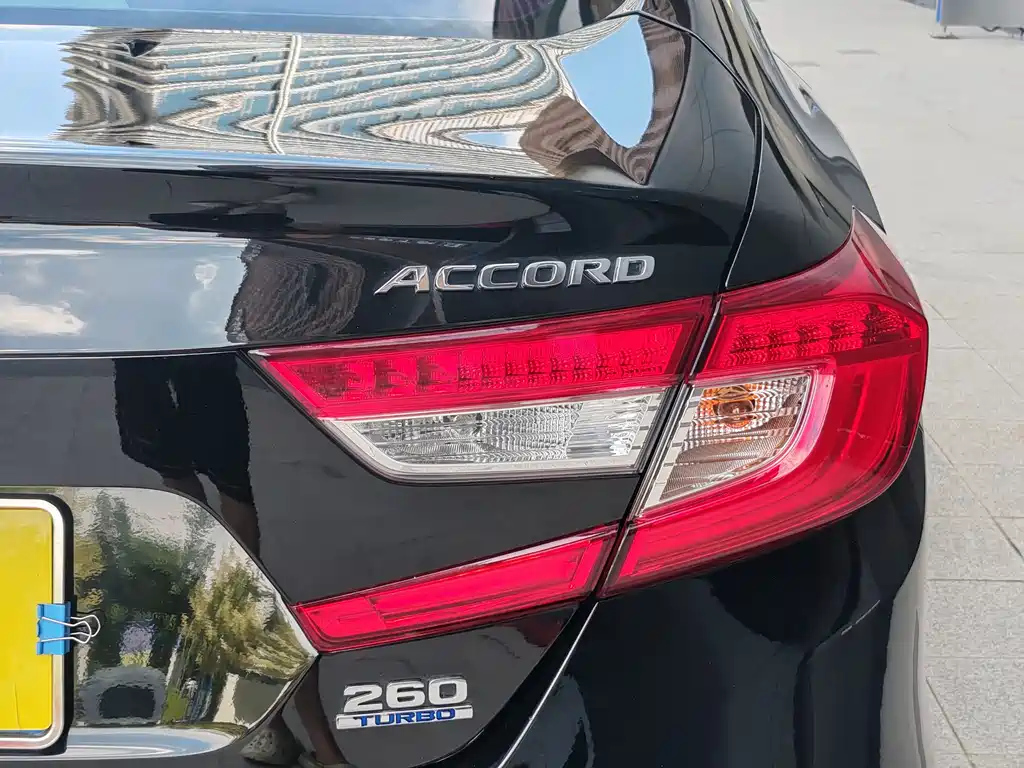 HONDA ACCORD 2018