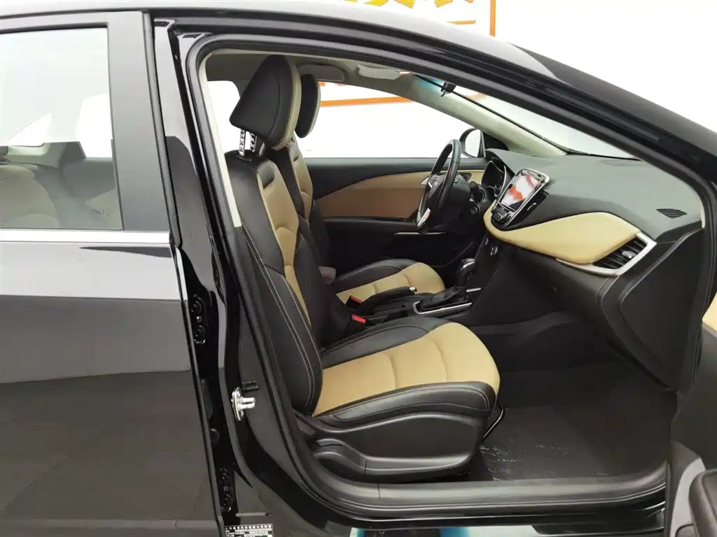 CHEVROLET CRUZE 2022