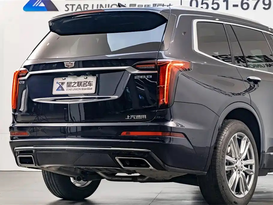 CADILLAC XT6 2022