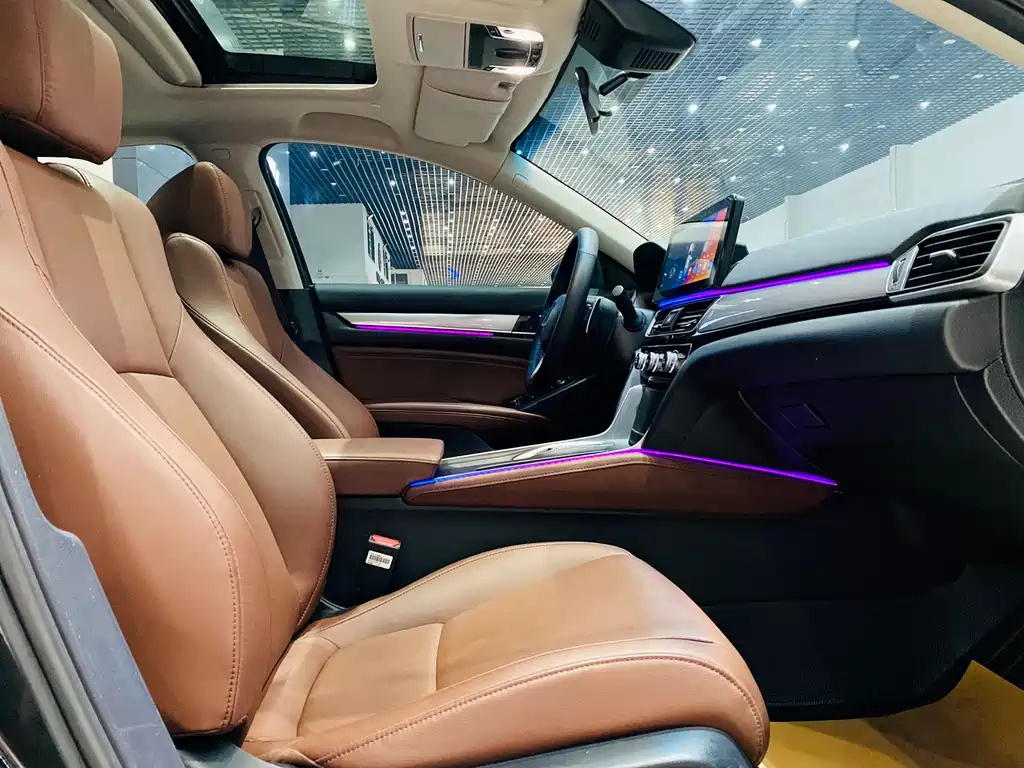 HONDA INSPIRE 2019