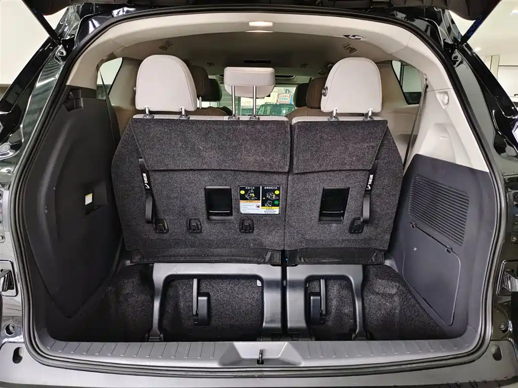 TOYOTA SIENNA SIENNA 2023