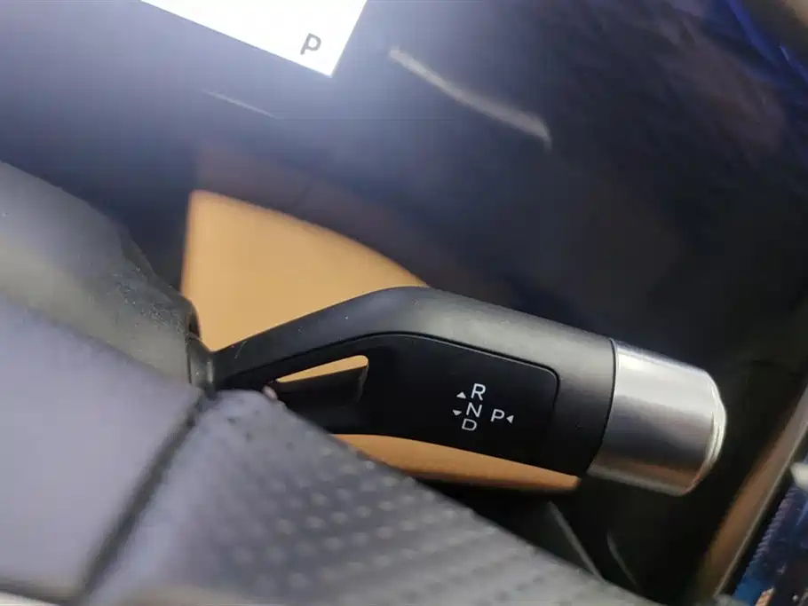 GEELY GALAXY GALAXY L7 2024