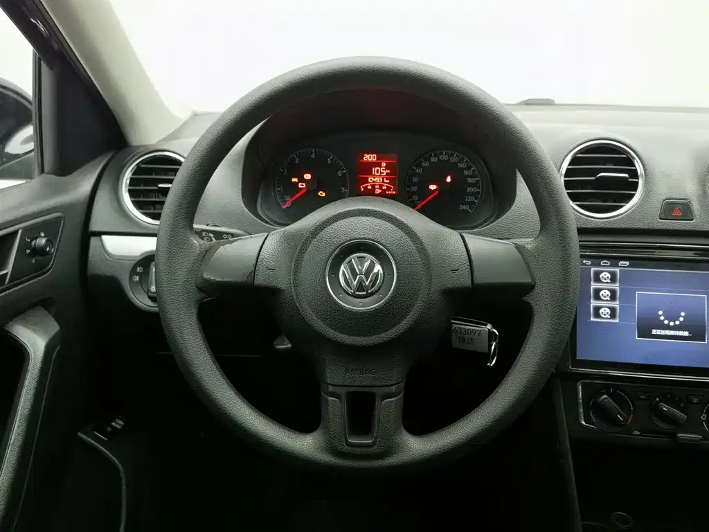 VOLKSWAGEN JETTA 2016