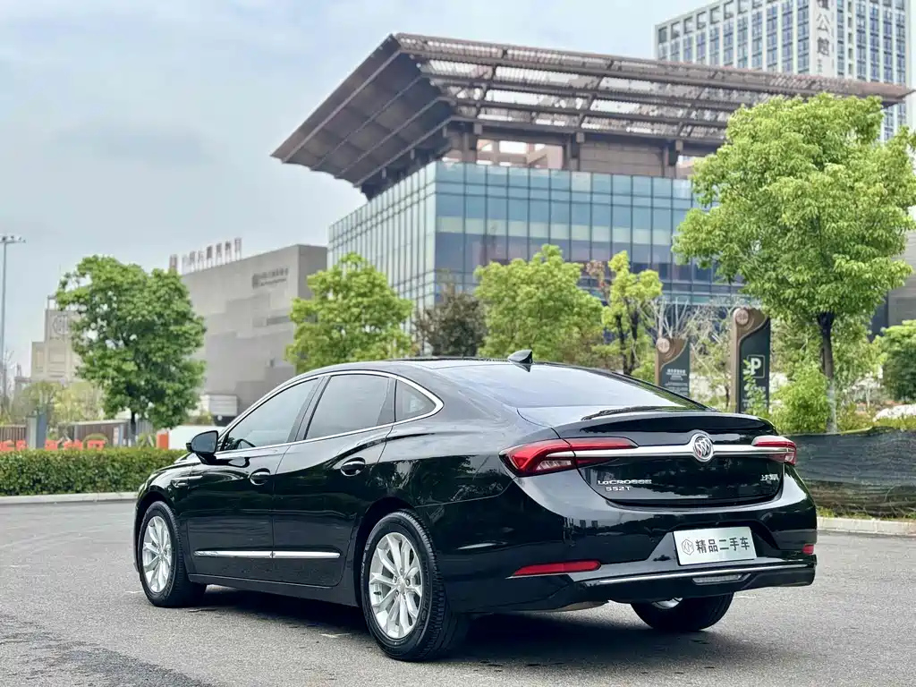 BUICK LACROSSE 2021