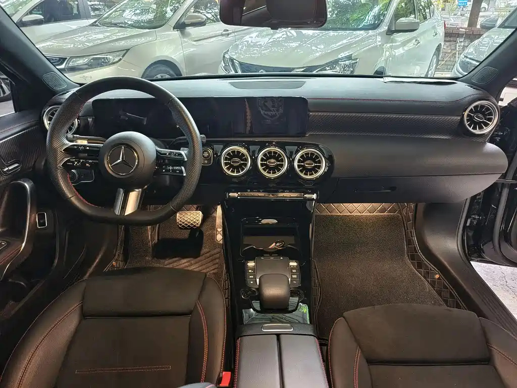 MERCEDES BENZ A-CLASS 2024