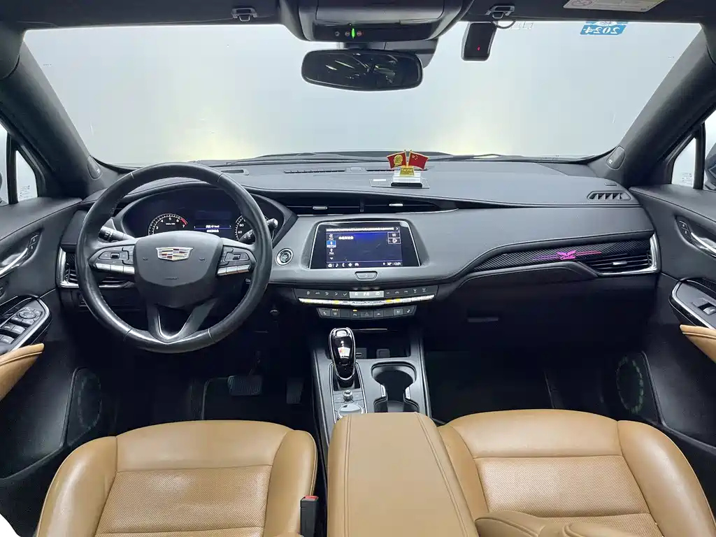 CADILLAC XT4 2022
