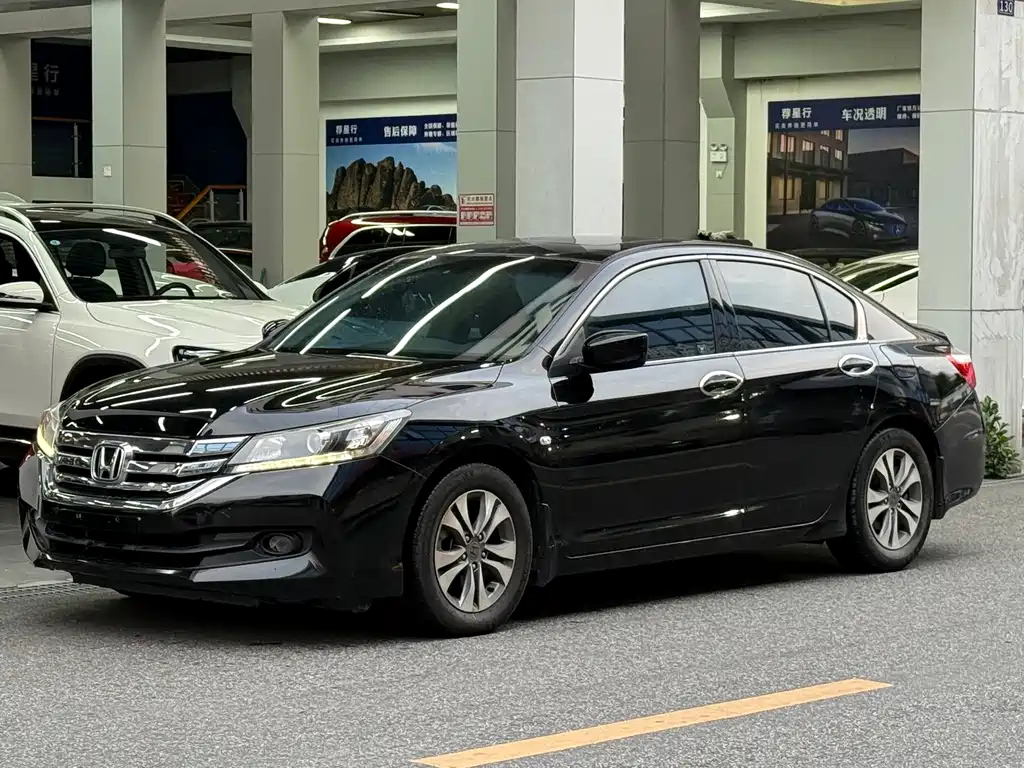 HONDA ACCORD 2015