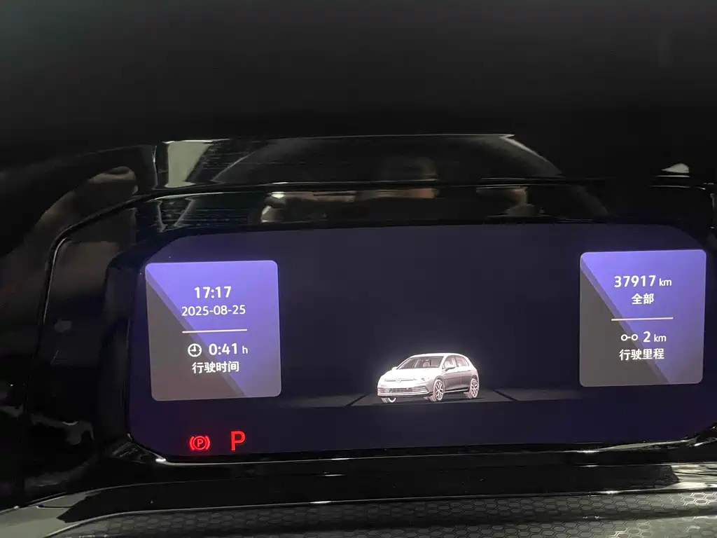 VOLKSWAGEN GOLF GTI 2021