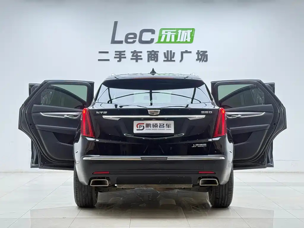CADILLAC XT5 2020