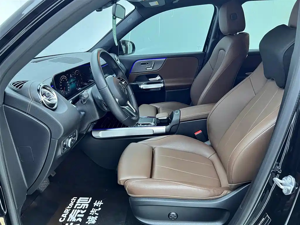 MERCEDES BENZ GLB 2022