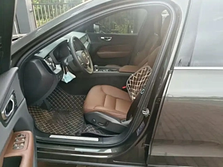 VOLVO XC60 2022 YEAR B5 4WD DELUXE EDITION 2022