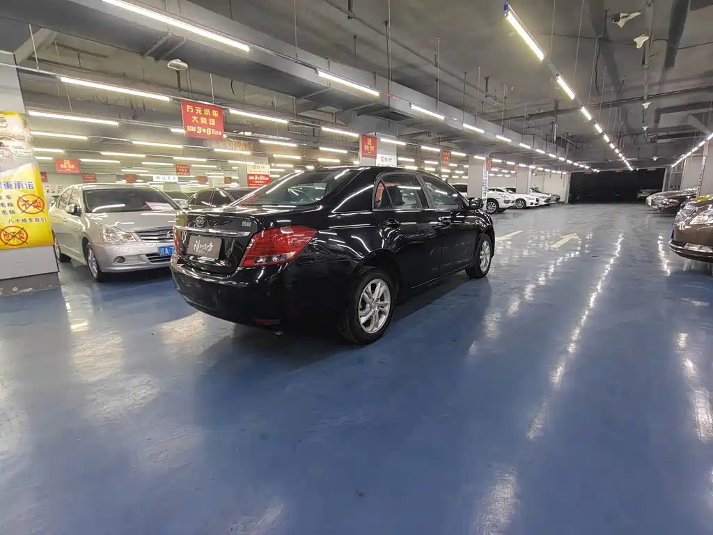 BYD SURUI 2014
